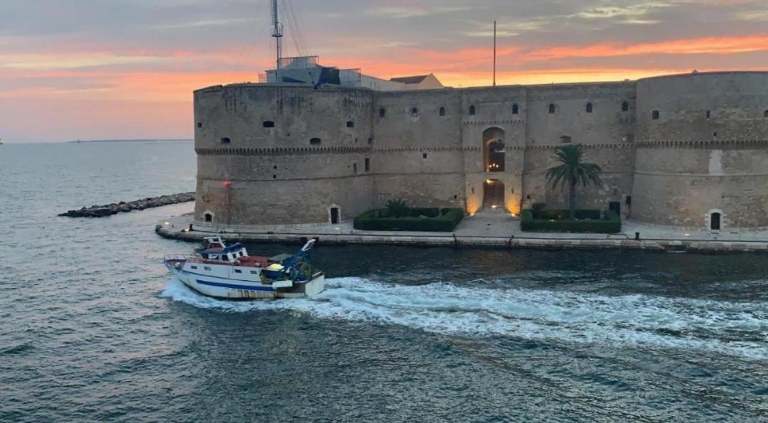 L'Incanto Taranto Luaran gambar